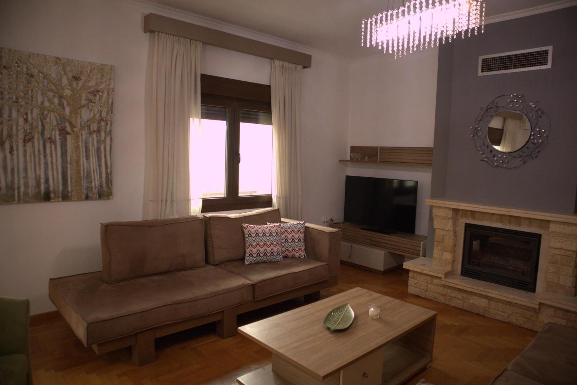 Kouros Kalamitsa Apartment Kavala Exterior photo